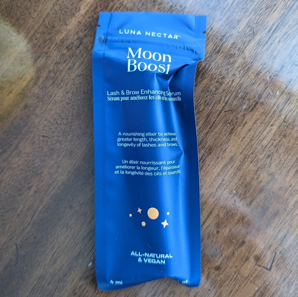 Moon Boost Lash and Brow Enhancing Serum - Picture 3 of 4